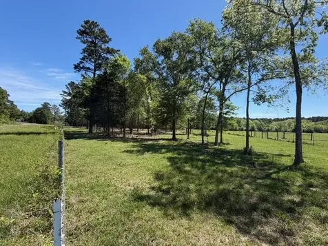 4335 Fm 1374 Road Huntsville TX 77340