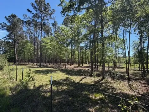 4335 Fm 1374 Road Huntsville TX 77340