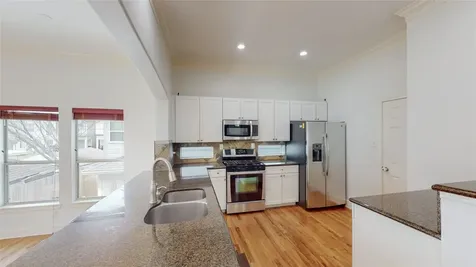 5843 Petty Street C Houston TX 77007