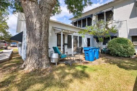158 E Colorado La Grange TX 78945