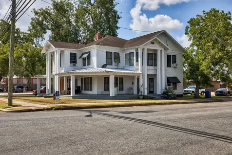 158 E Colorado La Grange TX 78945