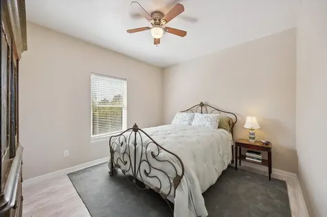 2015 Crescent Drive La Porte TX 77571
