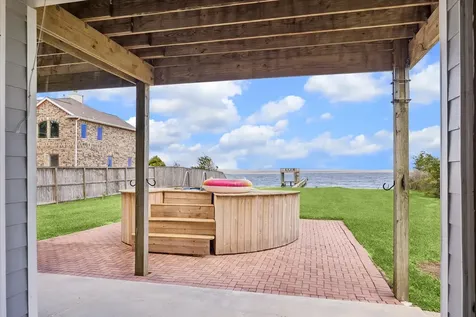 2015 Crescent Drive La Porte TX 77571