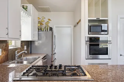 2015 Crescent Drive La Porte TX 77571
