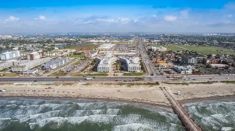 6102 Seawall Boulevard 136 Galveston TX 77551