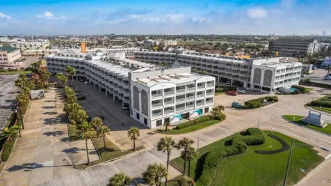 6102 Seawall Boulevard 136 Galveston TX 77551