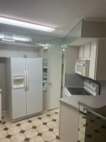 10811 Richmond Avenue 56 Houston TX 77042
