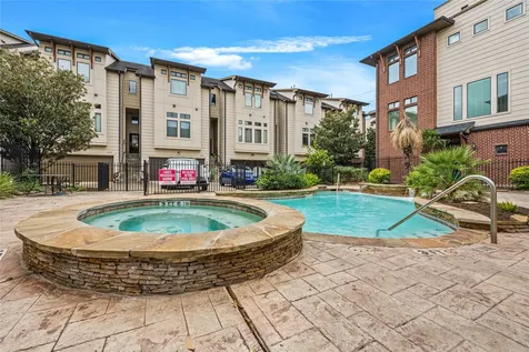 1909 Summer Street Houston TX 77007