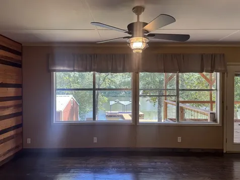 572 County Road 3190 Colmesneil TX 75938