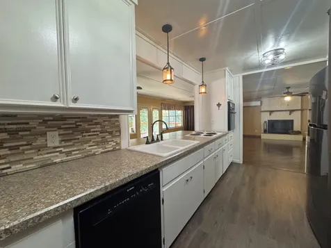 572 County Road 3190 Colmesneil TX 75938