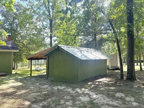 572 County Road 3190 Colmesneil TX 75938