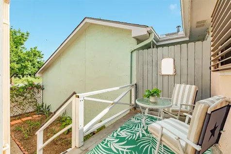 10209 Schaper Road Galveston TX 77554