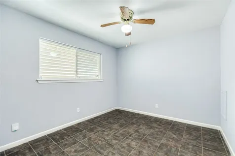 10209 Schaper Road Galveston TX 77554