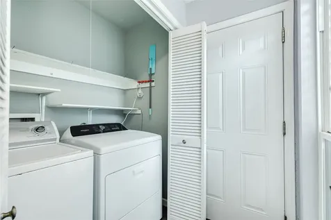 10209 Schaper Road Galveston TX 77554