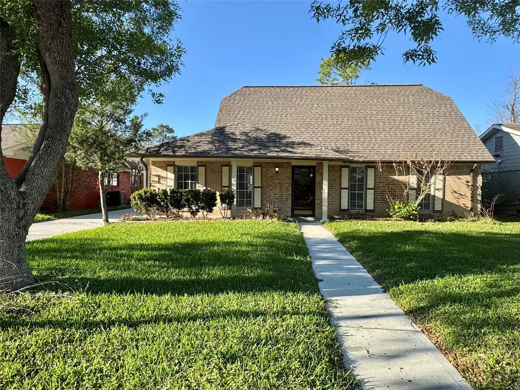 11402 Concho Street Houston TX 77072