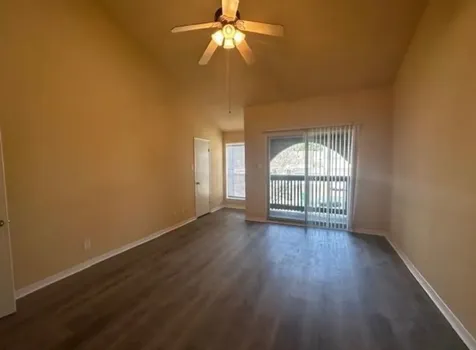 5921 Arncliffe Drive 5921 Houston TX 77088