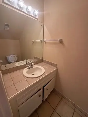 5921 Arncliffe Drive 5921 Houston TX 77088