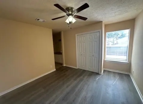5921 Arncliffe Drive 5921 Houston TX 77088