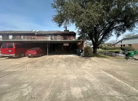 5921 Arncliffe Drive 5921 Houston TX 77088