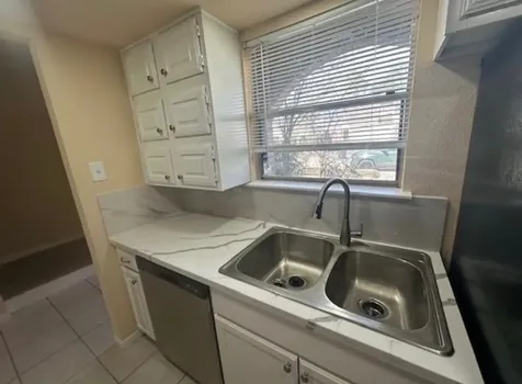 5921 Arncliffe Drive 5921 Houston TX 77088