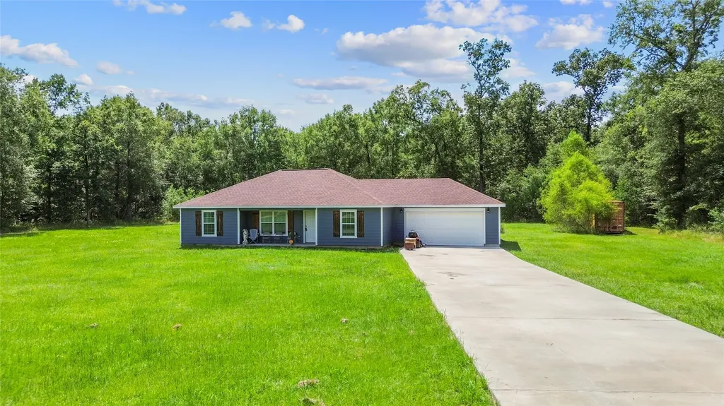 1545 County Road 2145 Cleveland TX 77327