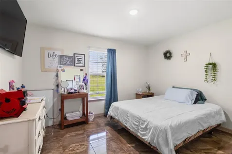 1545 County Road 2145 Cleveland TX 77327