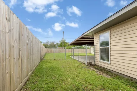 510 Bennett Drive Pasadena TX 77503