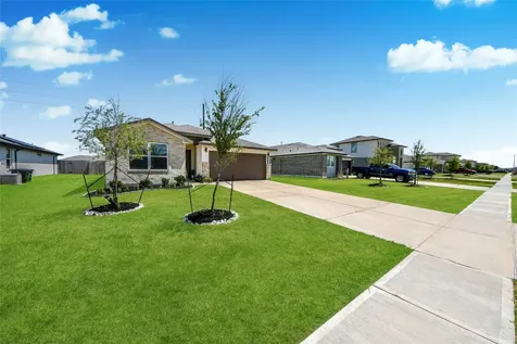 14734 Sweetwater Drive Baytown TX 77523