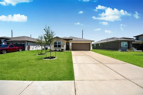 14734 Sweetwater Drive Baytown TX 77523