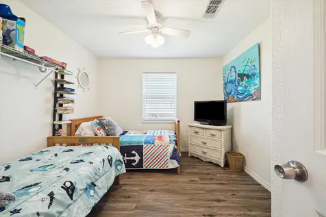 4003 Reeves Drive Galveston TX 77554
