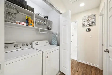 4003 Reeves Drive Galveston TX 77554