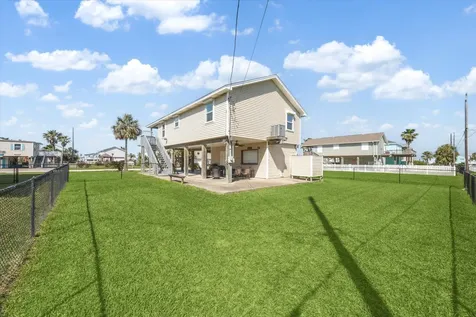 4003 Reeves Drive Galveston TX 77554