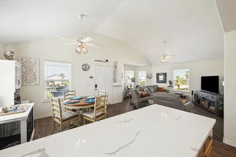 4003 Reeves Drive Galveston TX 77554