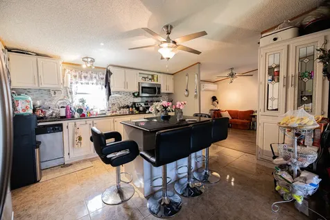 119 Weaver Street Baytown TX 77520