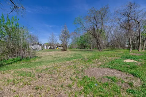 119 Weaver Street Baytown TX 77520