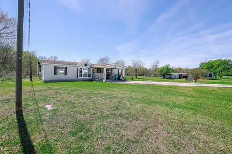 119 Weaver Street Baytown TX 77520