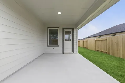 1518 Splashing Wave Drive Iowa Colony TX 77583