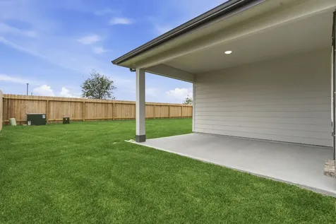 1518 Splashing Wave Drive Iowa Colony TX 77583