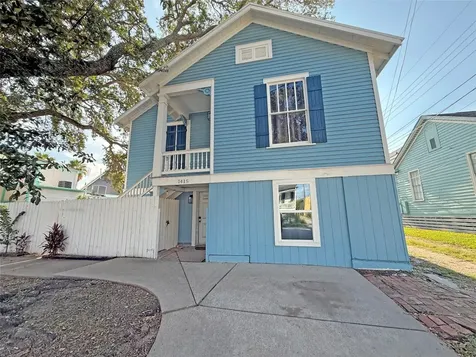 1415 Moody Avenue Galveston TX 77550