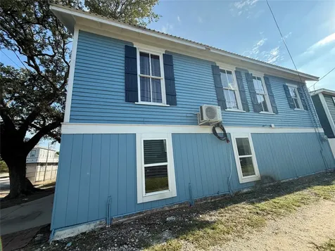 1415 Moody Avenue Galveston TX 77550
