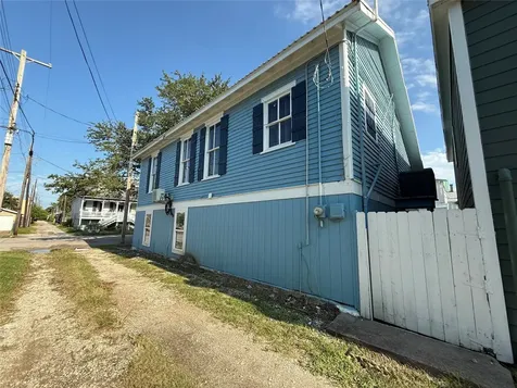 1415 Moody Avenue Galveston TX 77550
