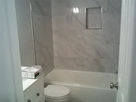 13427 Garden Grove Grove St750 Houston TX 77082