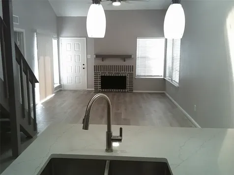 13427 Garden Grove Grove St750 Houston TX 77082