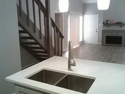 13427 Garden Grove Grove St750 Houston TX 77082