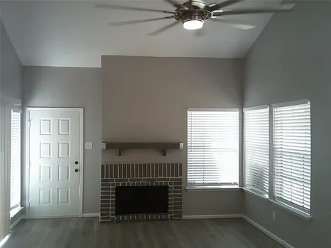 13427 Garden Grove Grove St750 Houston TX 77082