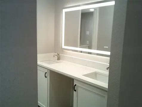 13427 Garden Grove Grove St750 Houston TX 77082