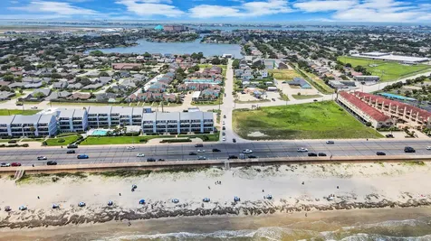 7508 Stewart Road Galveston TX 77551