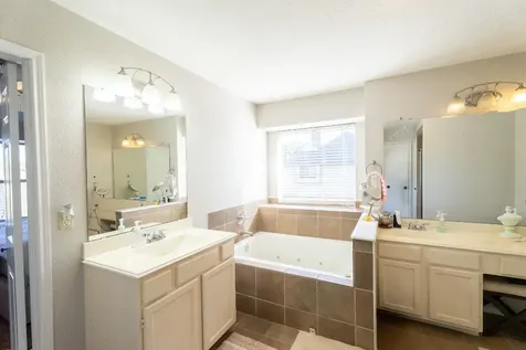 1209 Twin Oaks Street Friendswood TX 77546