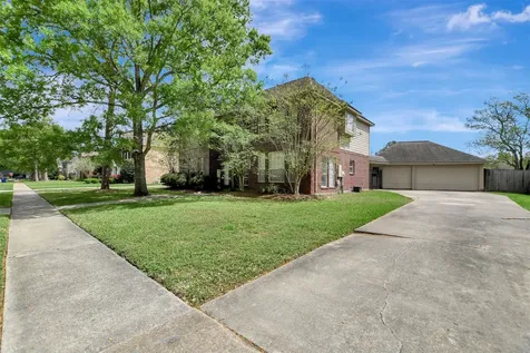 1209 Twin Oaks Street Friendswood TX 77546