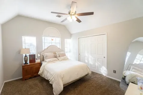 1209 Twin Oaks Street Friendswood TX 77546